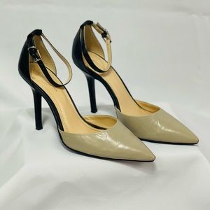 BCBG two tone heels